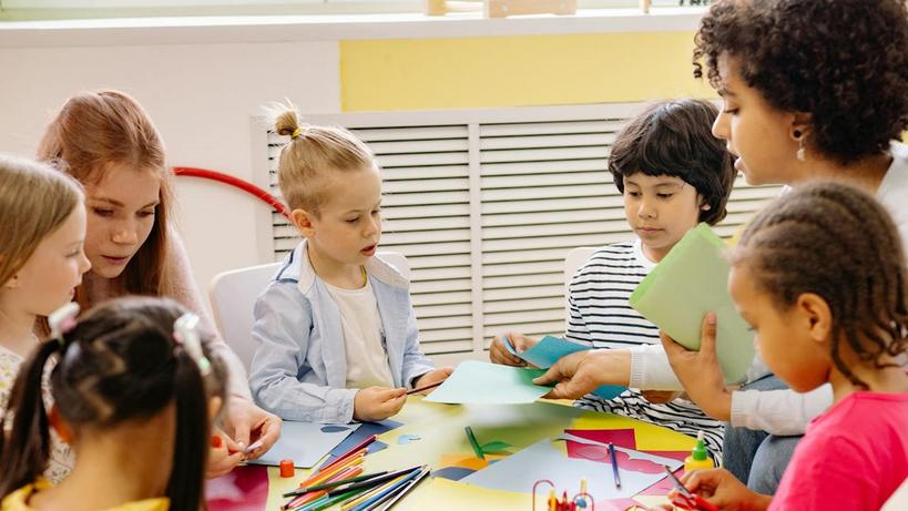 Mehr Grundschulkinder nehmen an ganztägiger Betreuung teil. - Bild: pexels/ Yan Krukov