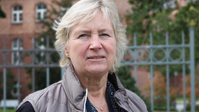 Dr. Dagmar Schlapeit Beck ist beim zwd Chefredakteurin f&uuml;r den Bereich Frauen und Frauengesundheit.