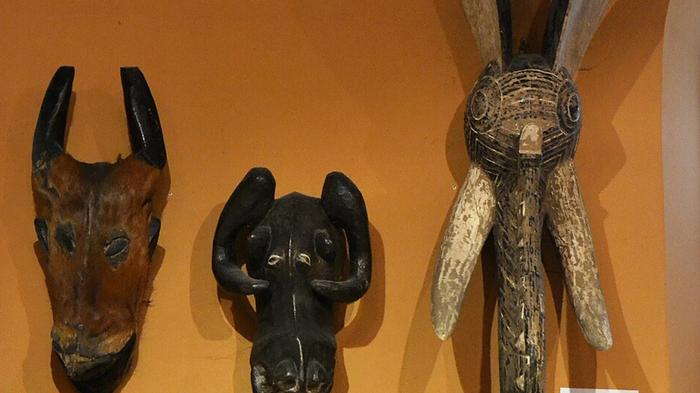 Der R&uuml;ckgabe-Prozess bei Kulturg&uuml;tern vollzieht sich bisher schleppend. - Bild: Wikimedia/ High Contrast